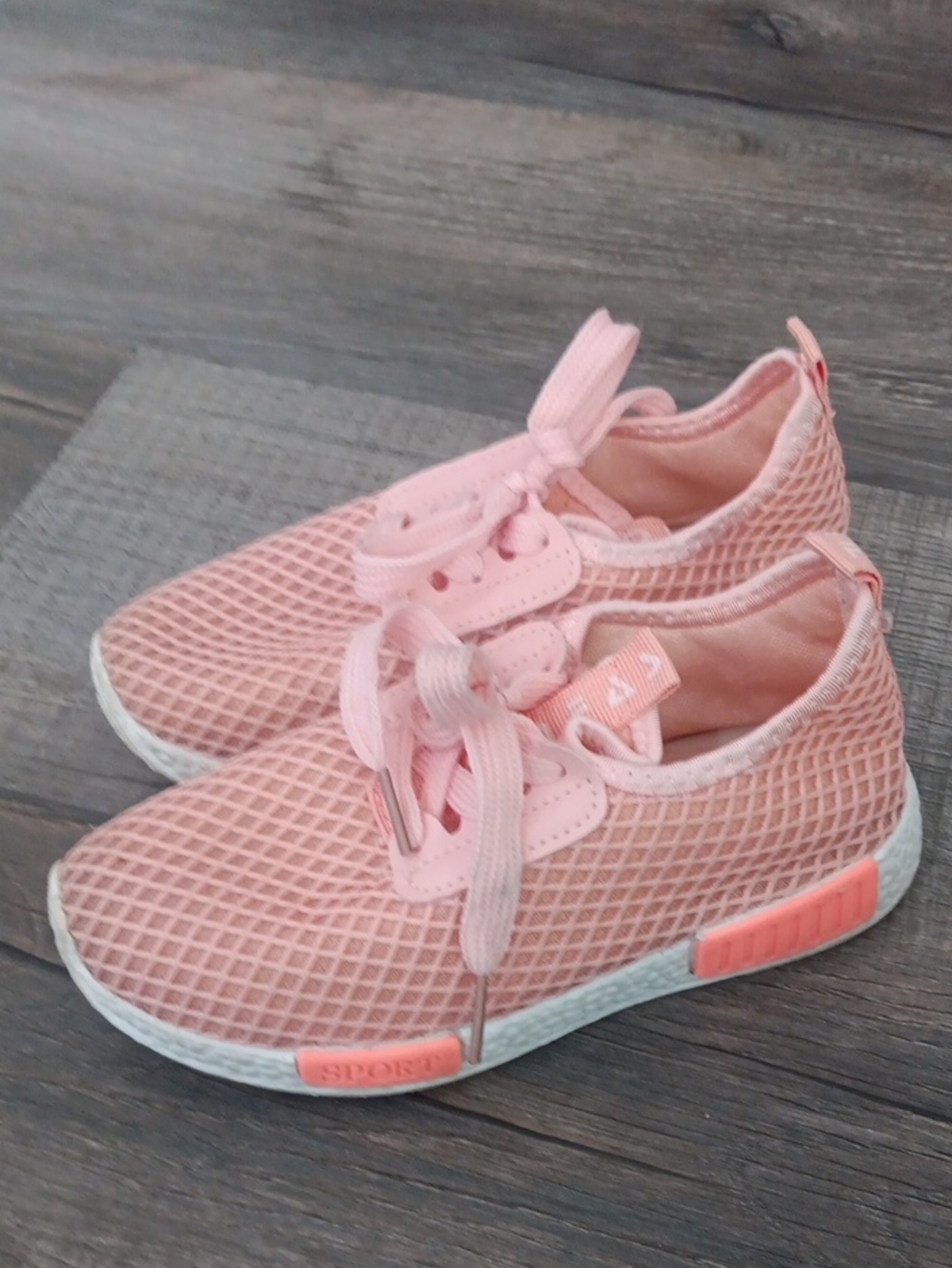 Girls Tennis Shoes